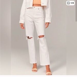Abercrombie & Fitch The 90’s Straight Ultra High Rise White Knee Distress